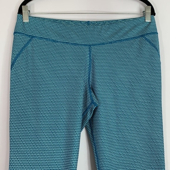 Under Armour Blue Design Athletic Leggings - Picture 2 of 8